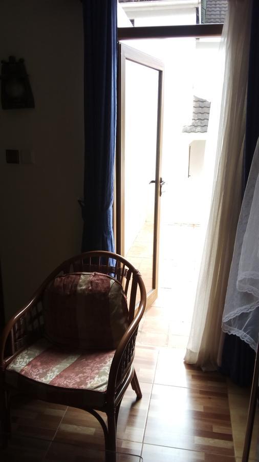 White Horse Inn Kabale Екстериор снимка